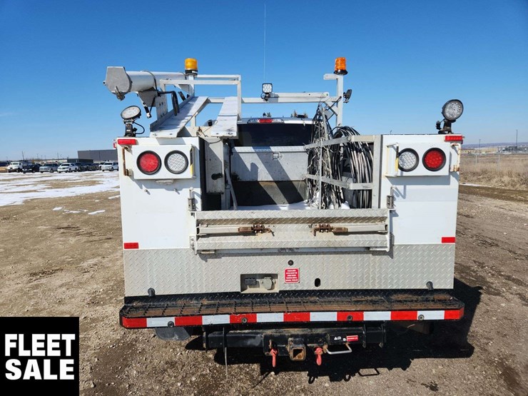 2020-ford-f350-image-28