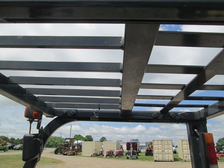 2005-komatsu-fg25st-14-image-15