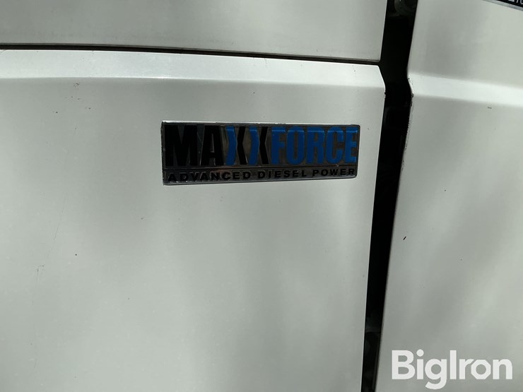 2013-international-prostar-image-9