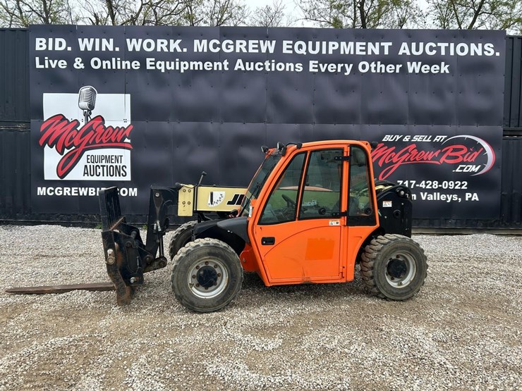 2015-jlg-g5-18a-image-1