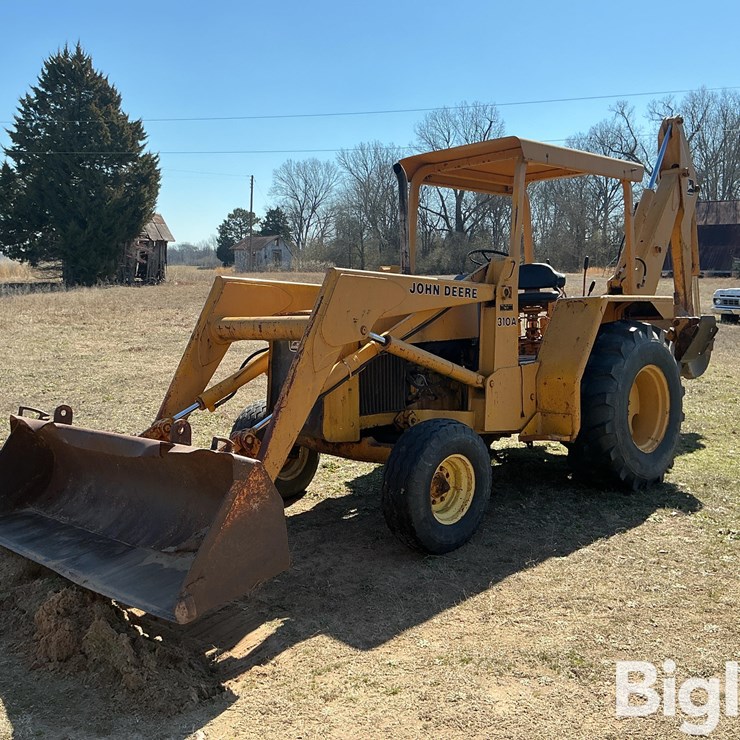 1981 DEERE 310A
