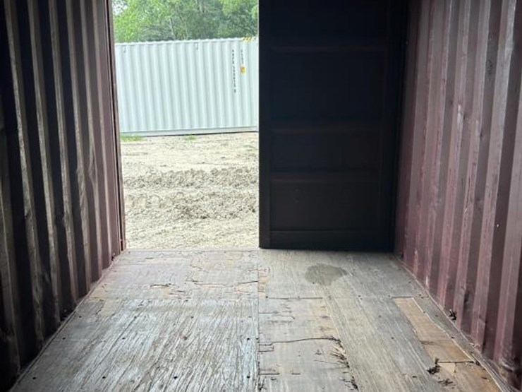 #46-•-20'-conex/-shipping-container---used-image-9