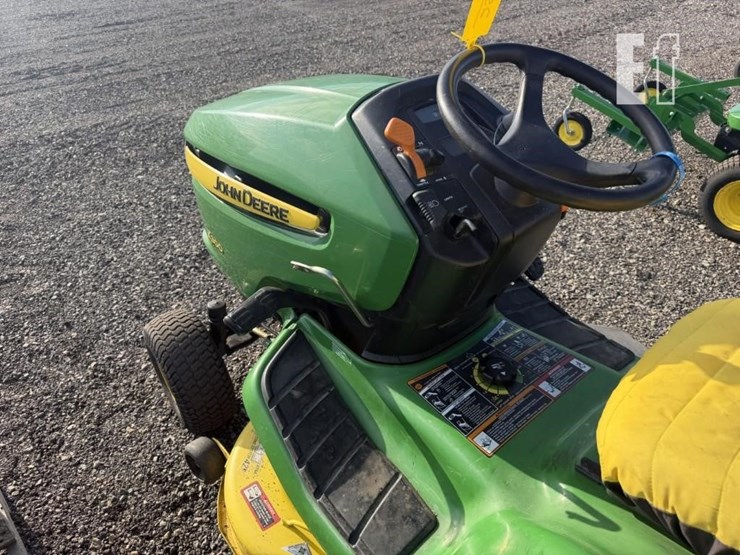 john-deere-x300-image-14