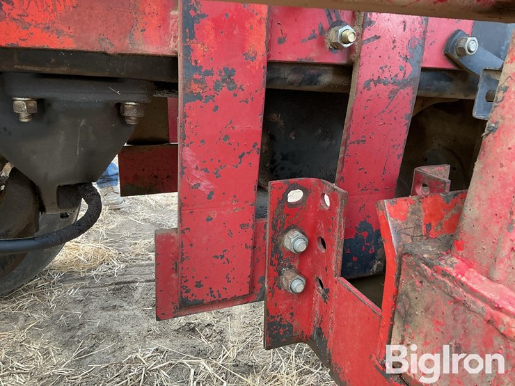 farmhand-f236-image-13