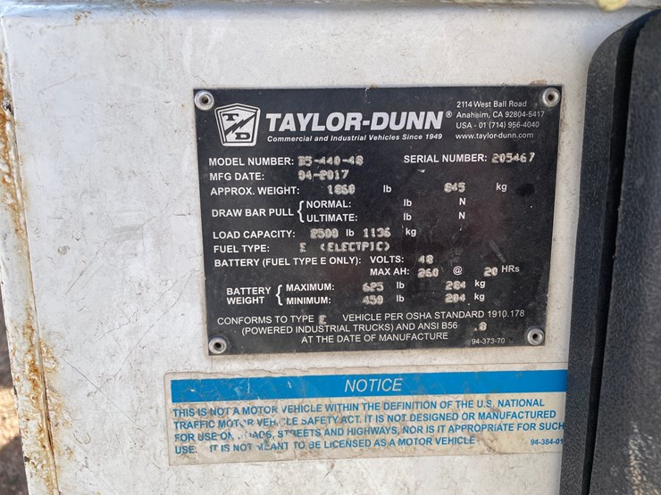 #1559-•-2017-taylor-dunn-electric-yard-cart-image-14