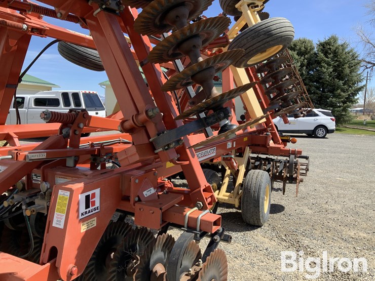 2011-kuhn-krause-excelerator-8000-image-12
