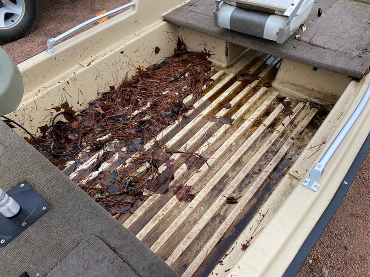 #1563-•-12'-kl-industries-120-poly-boat-image-11