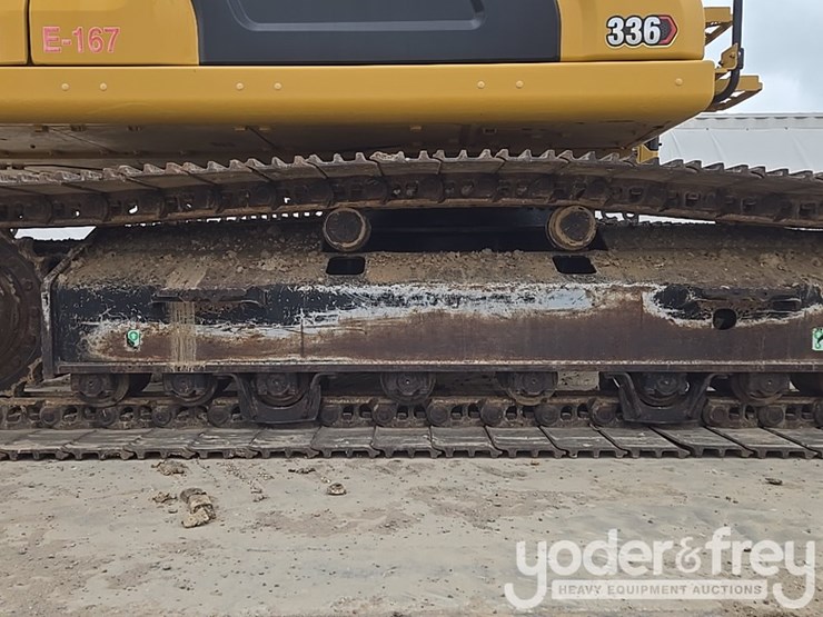 2021-caterpillar-336-image-17