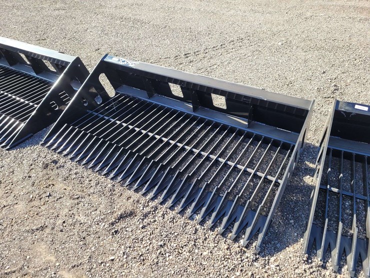 wolverine-sb72-sliding-loader-sieve-shovel-image-2