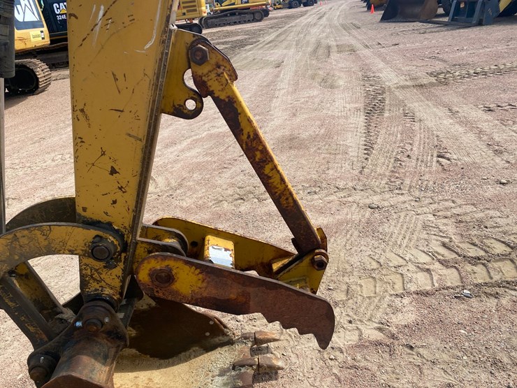 caterpillar-305c-cr-image-15