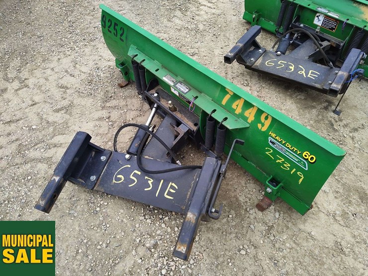 john-deere-bladed-plow,-60inches-wide-image-1