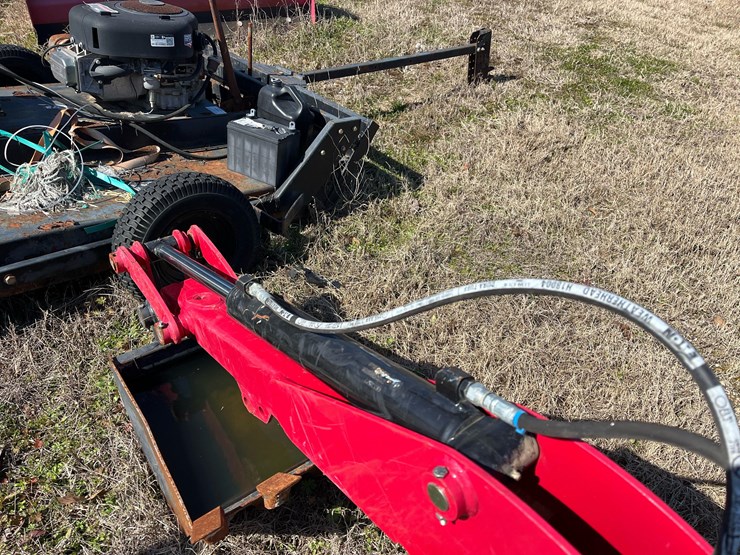 2024-mahindra-1626b-backhoe-loader-attachment-image-13