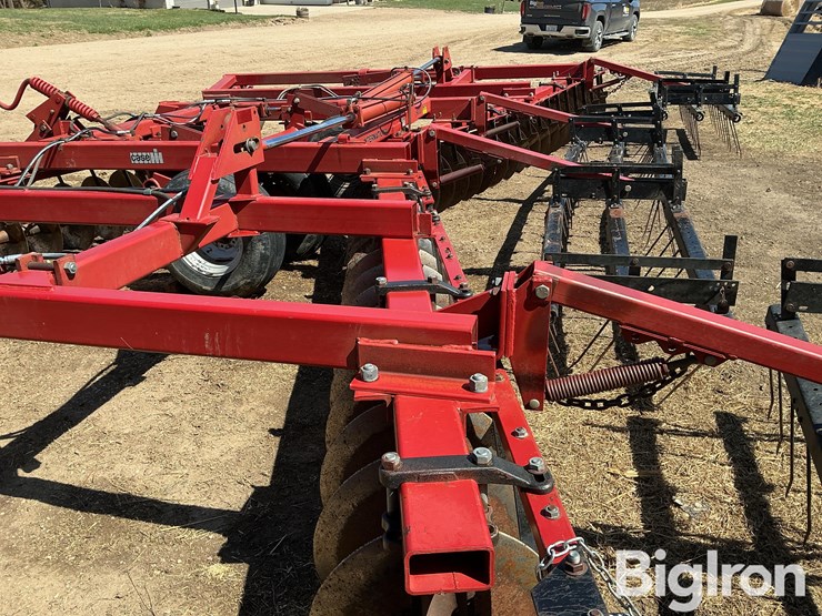 case-ih-3900-image-17