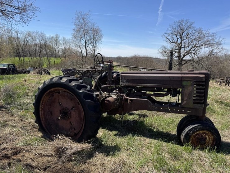 john-deere-b-image-5