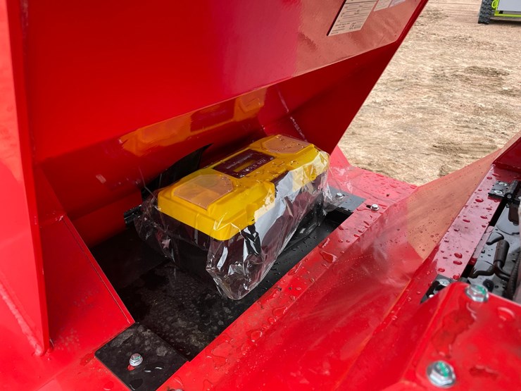 #5568-•-agt-sda-140t-tracked-mini-skid-steer-image-8
