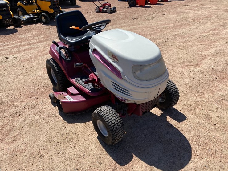 #1545-•-white-lt1850-hydro-riding-lawn-mower-image-3