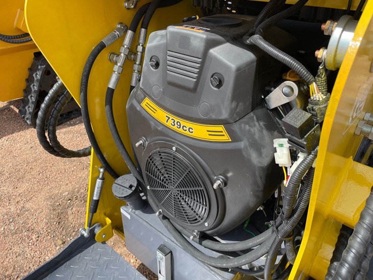 #5562-•-landhonor-lhr-t460k1-mini-skid-steer-image-12