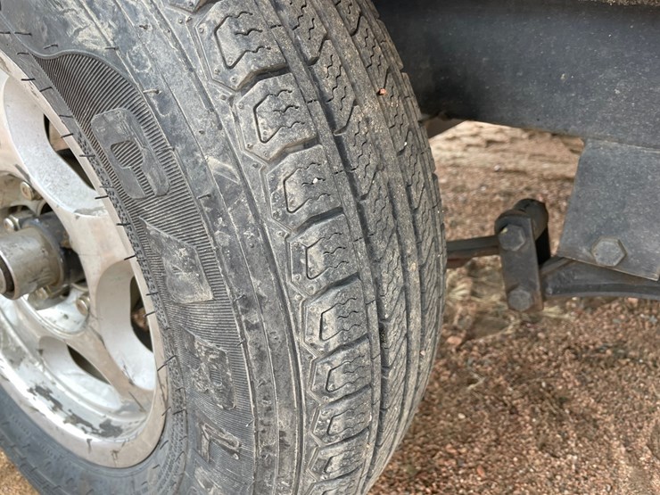 #1571-•-2003-skeeter-zx200-boat-with-yamaha-motor-(has-wi-title)-image-15