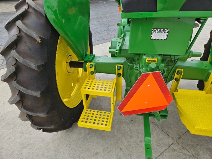 1955-john-deere-60-image-20