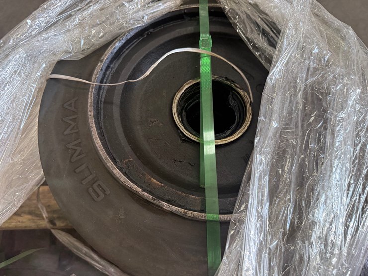 #2059-•-forklift-tires-with-rims-image-5