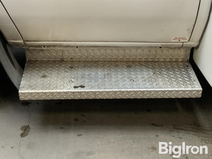 2018-ford-e450-image-15