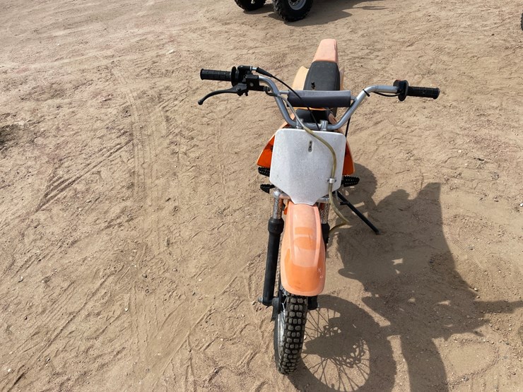 #1587-•-qiye-dirt-bike-image-2
