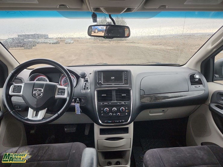2011-dodge-grand-caravan-image-20