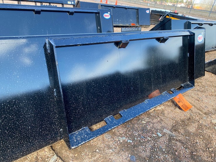 #4058-•-swict-72"-skid-steer-bucket-image-5