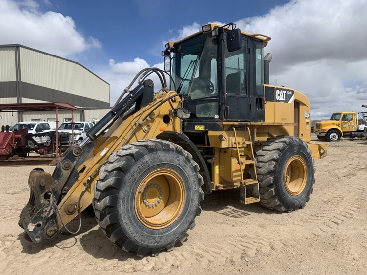 2008-caterpillar-924h-image-1