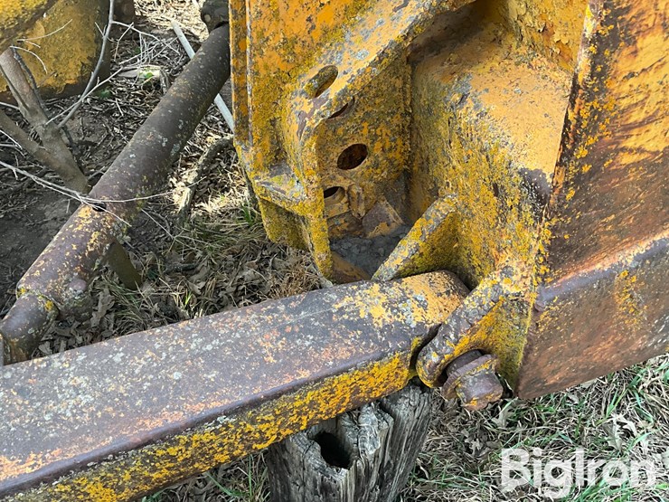 caterpillar-d7-image-10