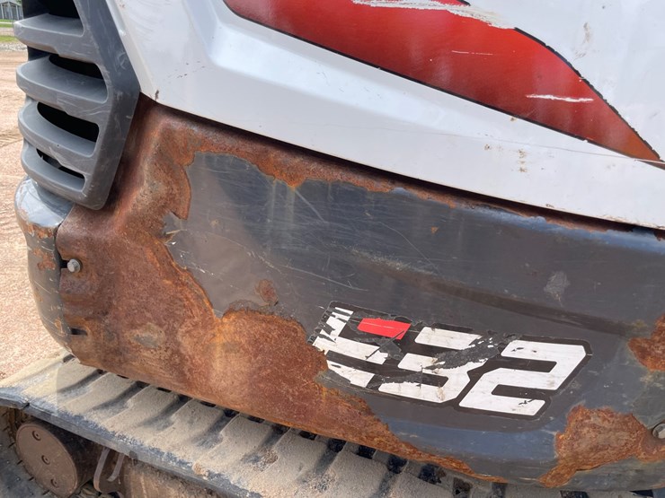 2020-bobcat-e32i-image-23