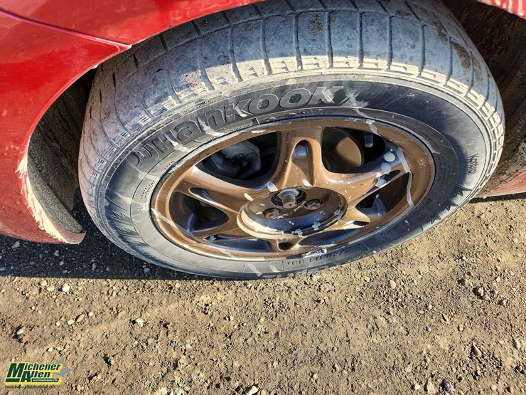 non-operable-2008-toyota-yaris-sport-4dr-sedan-4a-image-28