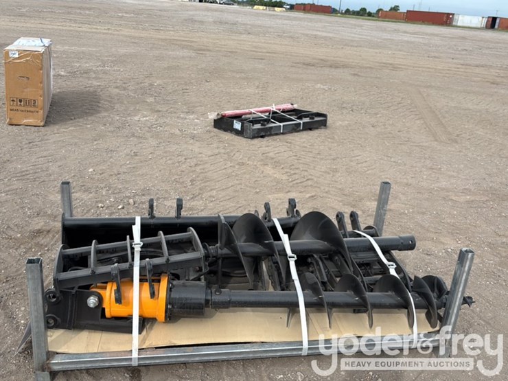 unused-miva-8pc.-excavator-attachments---rake,-ripper,-graber,-12"-auger,-16"-auger,-8"-narrow-bucket,-24"-bucket,-32"-bucket-image-8