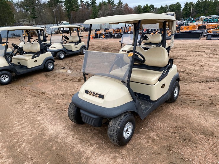 #1580-•-club-car-electric-golf-cart-with-charger-image-1