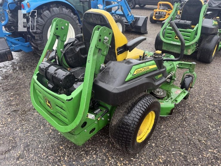 2020-john-deere-z915e-image-3