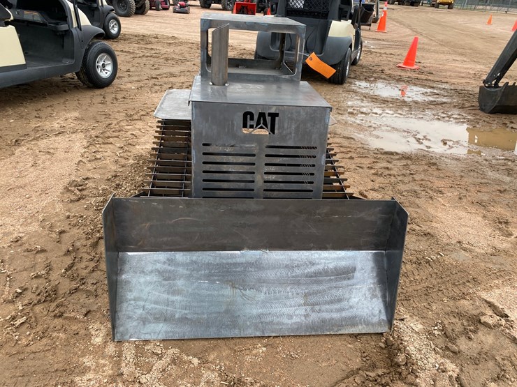 #1632-•-shop-made-bulldozer-fire-pit-image-3