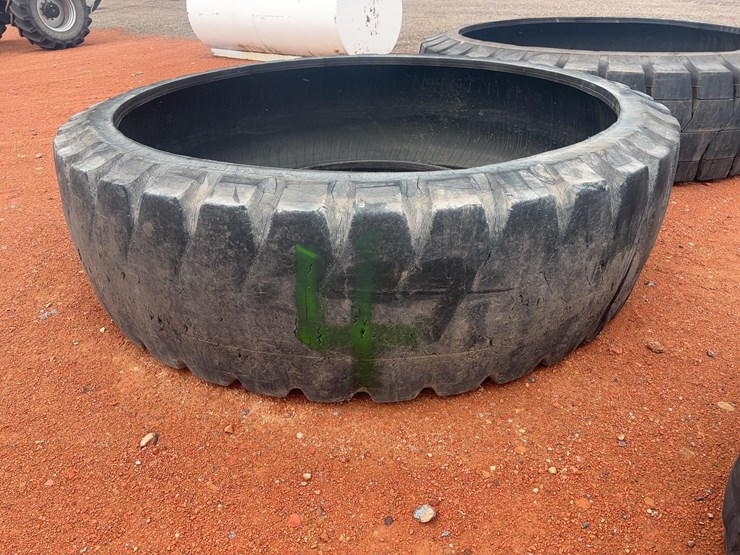 rubber-tire-tank-image-1