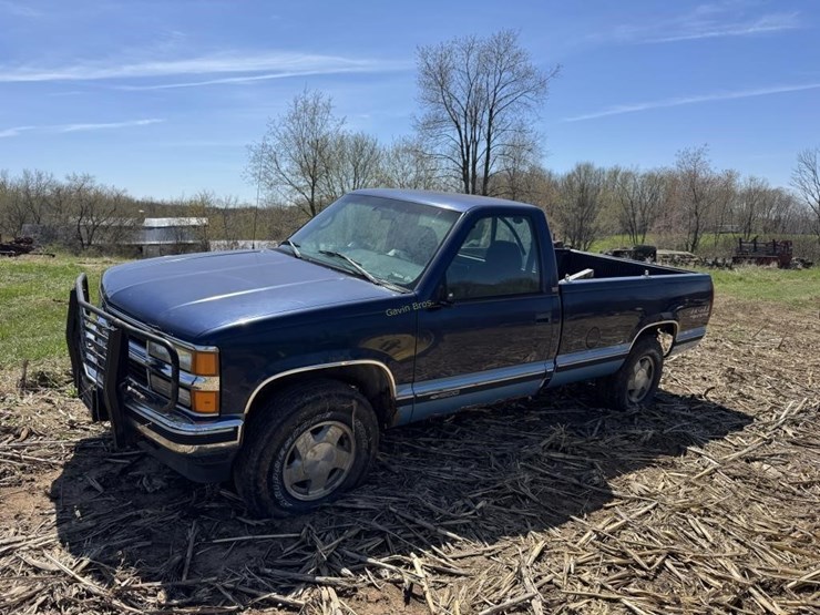 1996-chevrolet-silverado-1500-image-1