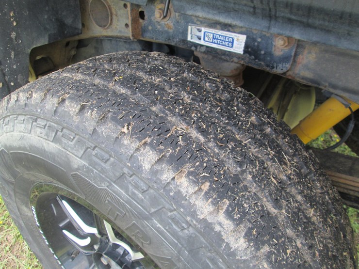 2011-chevrolet-2500hd-image-5