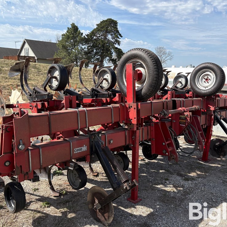 CASE IH 183