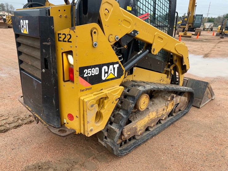 caterpillar-259d-image-31