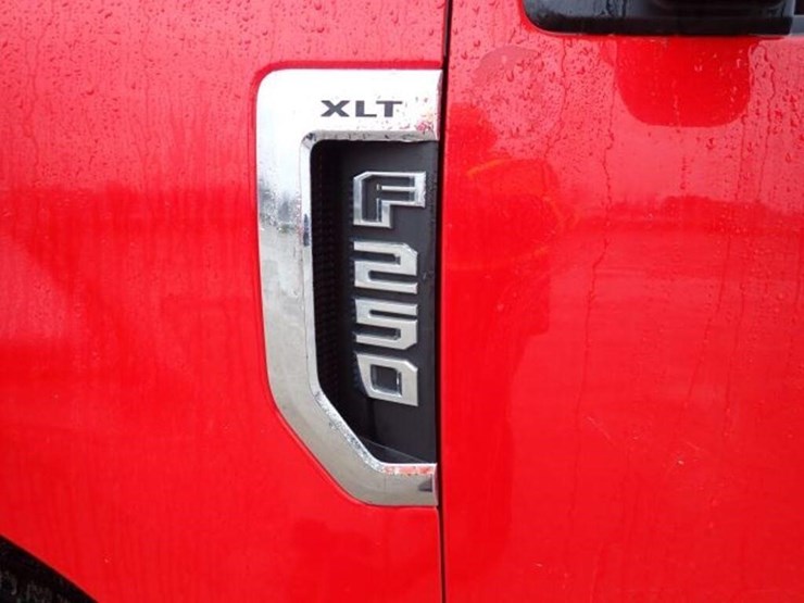 2017-ford-f250-xlt-image-14