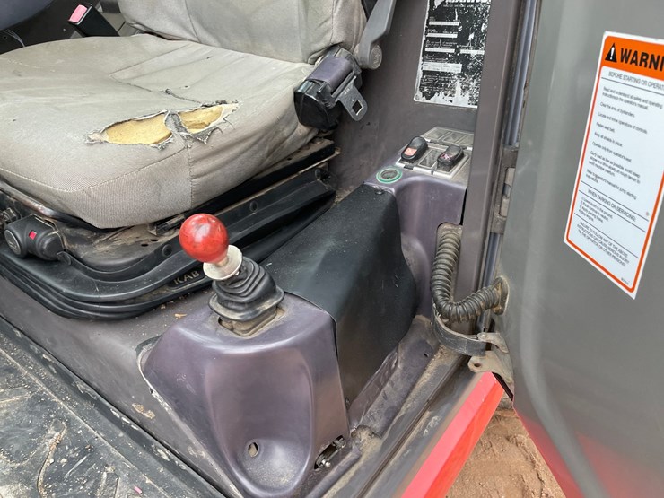 2013-manitou-mlt840-image-28