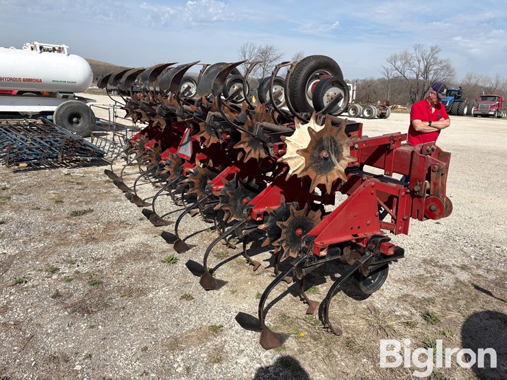 case-ih-183-image-8