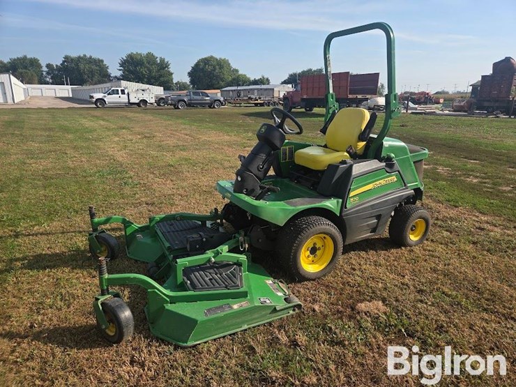 2015-john-deere-1570-image-1