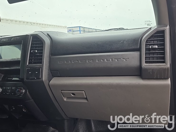 2017-ford-f250-image-48