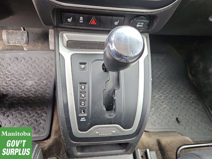2014-jeep-compass-image-28