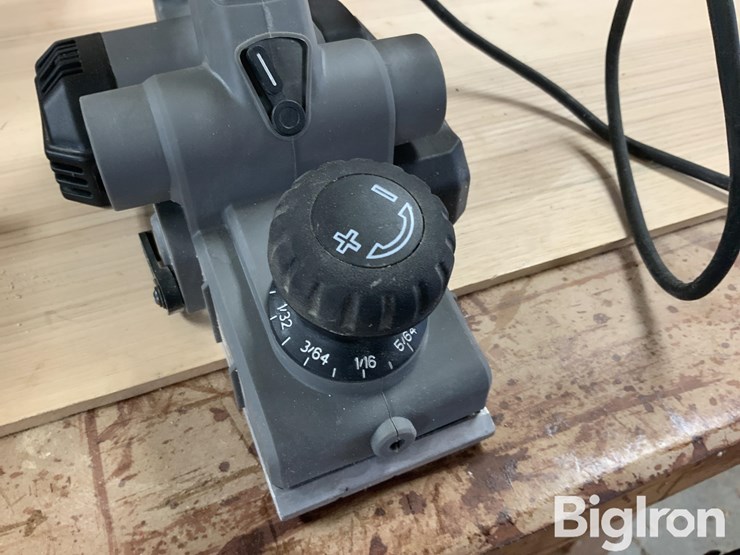 porter-cable-pc60thp-planer-image-9