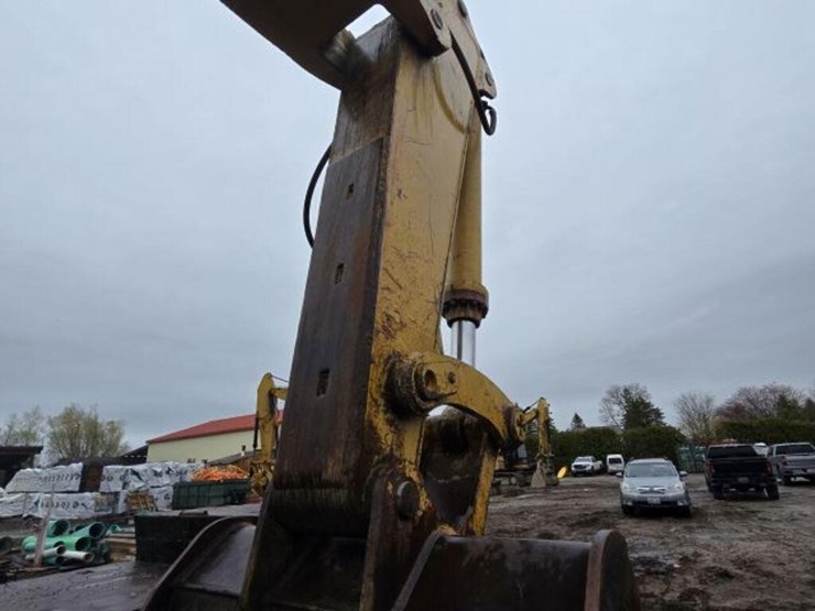 1990-caterpillar-245b-image-30