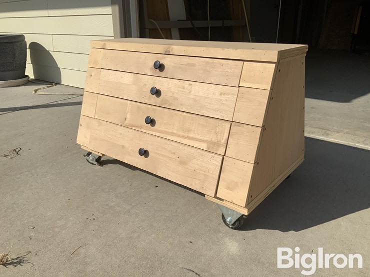 homemade-tool-box-image-1